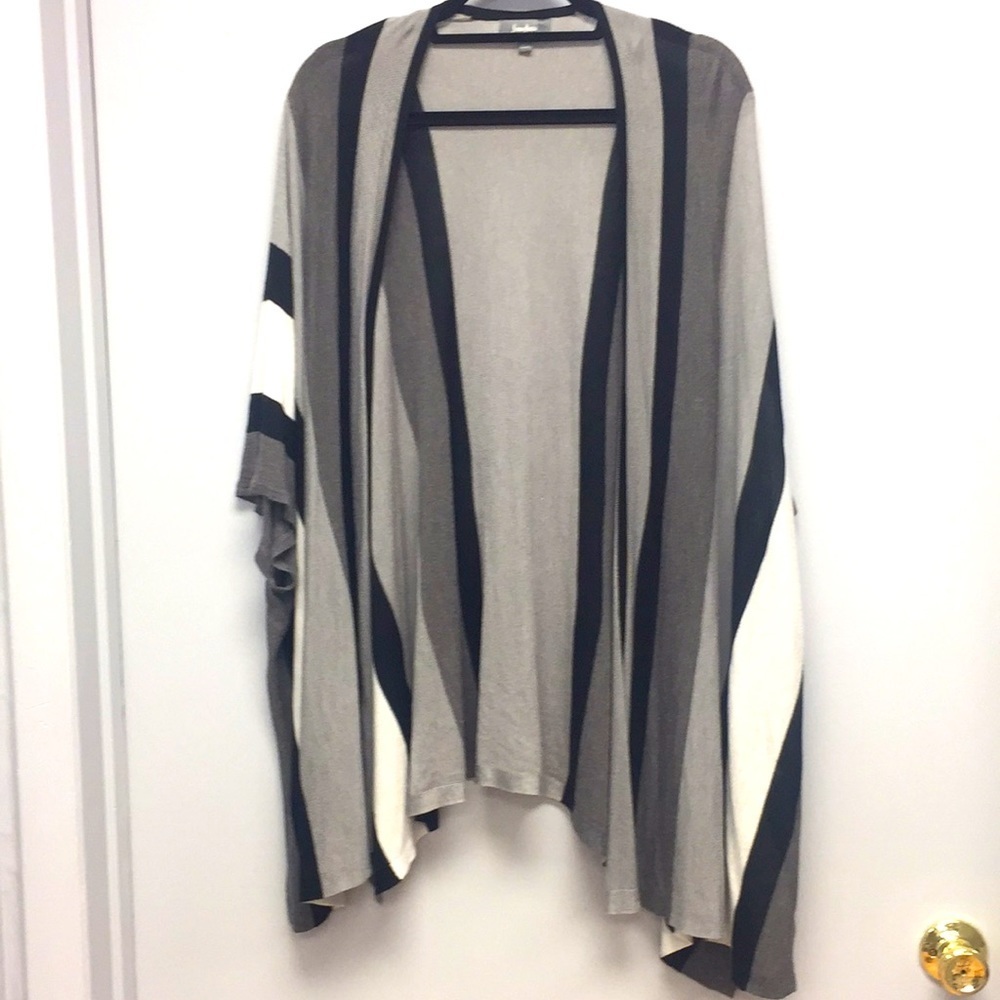 Neiman Marcus Lightweight Open Front Cardigan